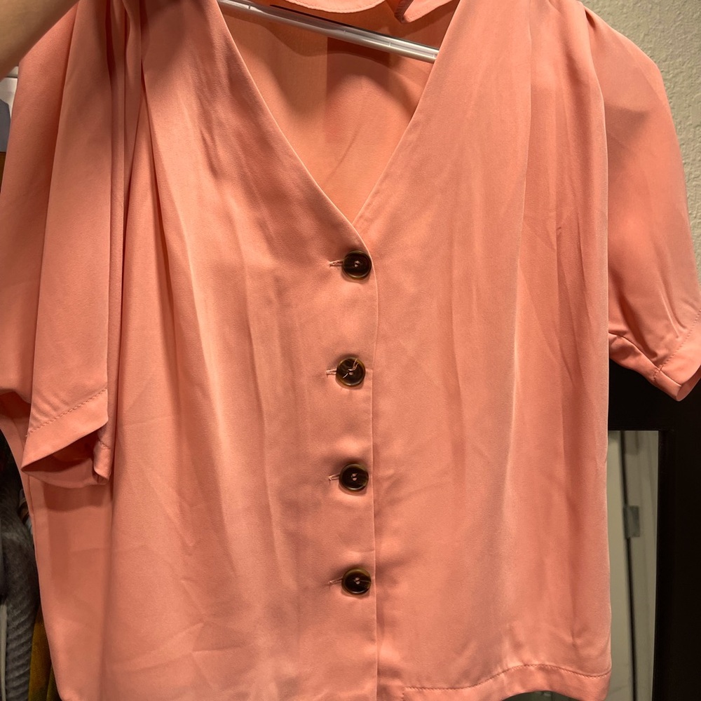 Adorable peach colored linen sweater